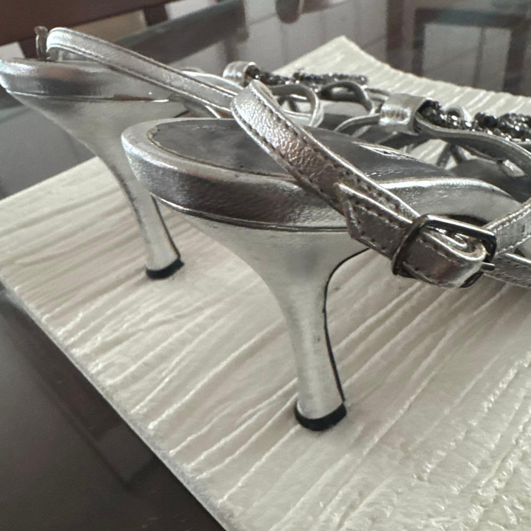 マノロブラニク　レディースシューズ