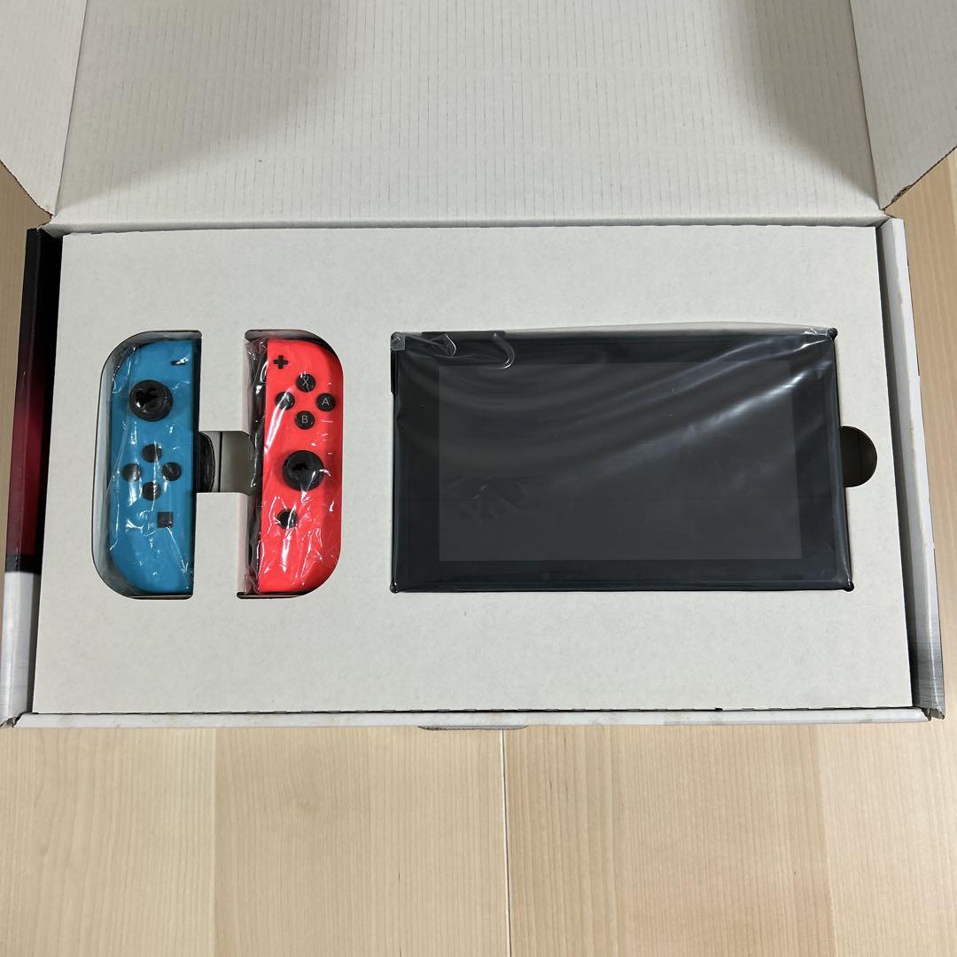 Nintendo Switch ニンテンドースイッチ -箱有備品全て有り- 本体