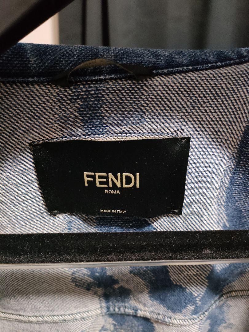 FENDI ムーンライト デニムジャケット - メルカリ FENDI ムーンライト デニムジャケット - メルカリ