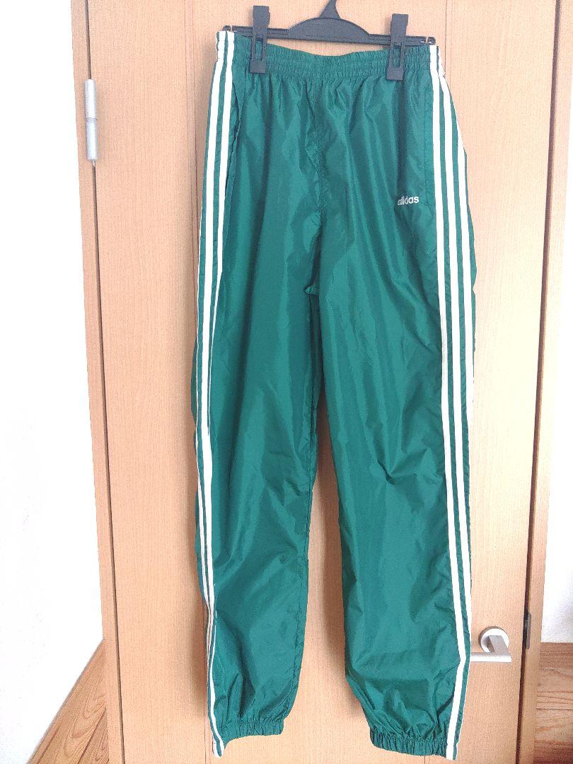 adidas (緑色） ナイロンパンツ ストライプ L