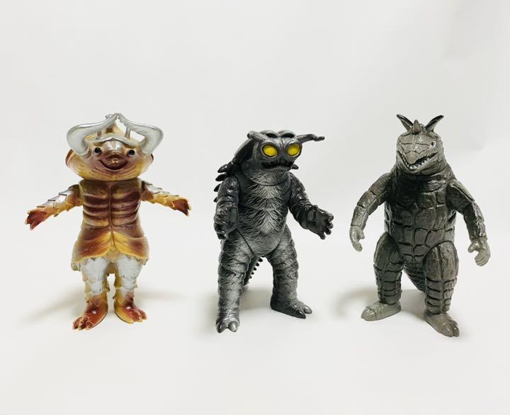 ウルトラマン怪獣全種 硬質ソフビ プラタグ版 21体 1983年 BANDAI ウルトラマン怪獣全種 硬質ソフビ プラタグ版 21体 1983年 BANDAI