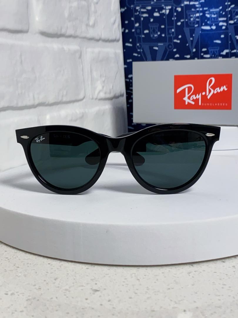 Ray-Ban ブラック キャットアイ サングラス Ray-Ban ブラック キャットアイ サングラス - メルカリ