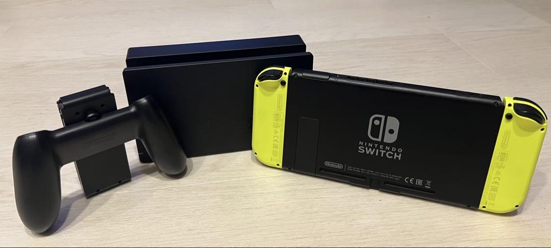 Nintendo Switch イエロー/ブラック 本体 ドック 美品 スイッチ