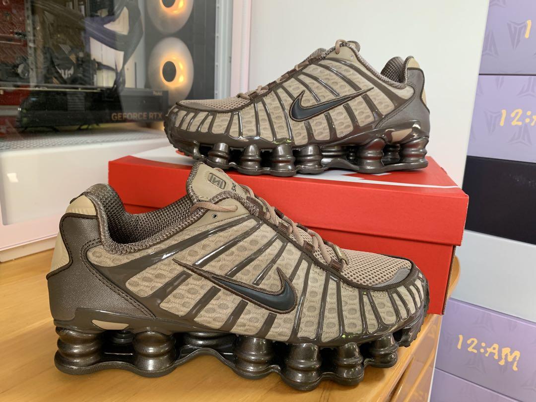 Nike Women´s Shox TL Khaki