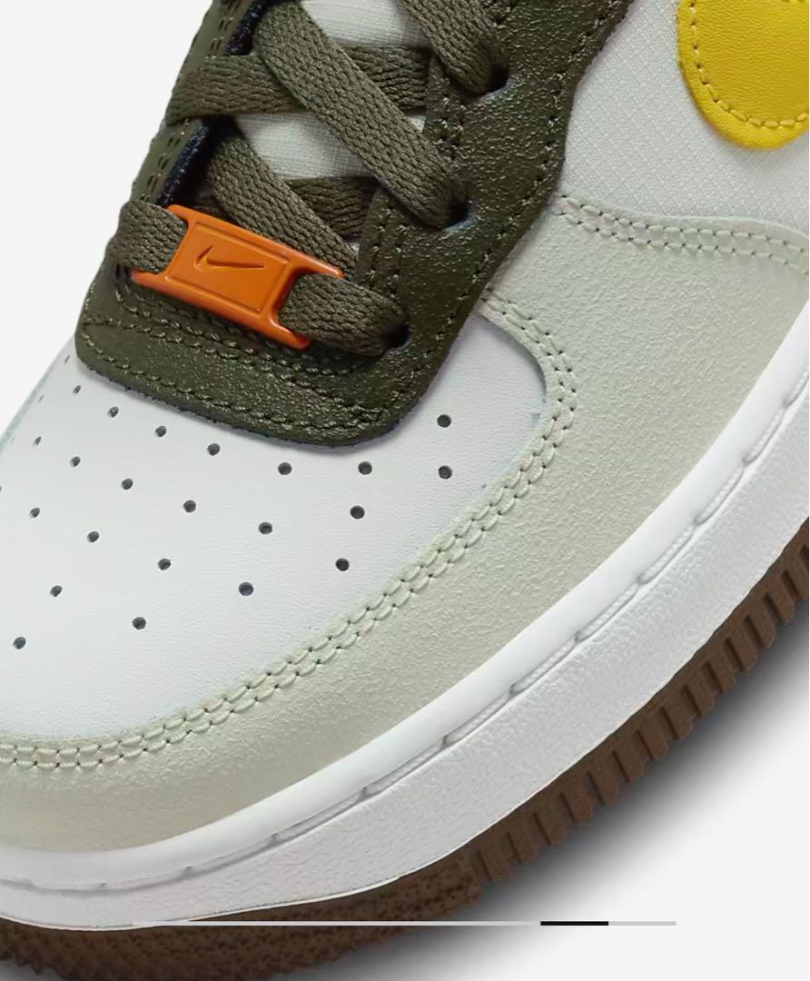 間もなく出品終了　ラスト⓵【新品】NIKE GS AIR FORCE1 LV8
