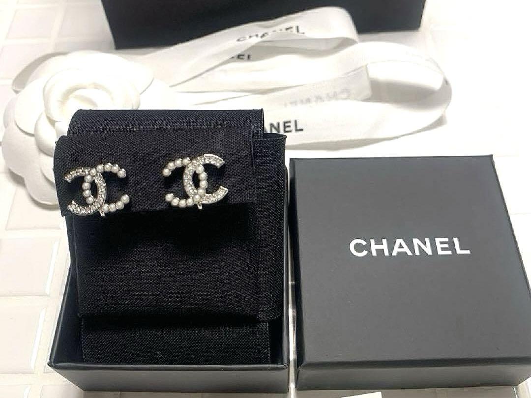 CHANEL 24S パールイヤリング