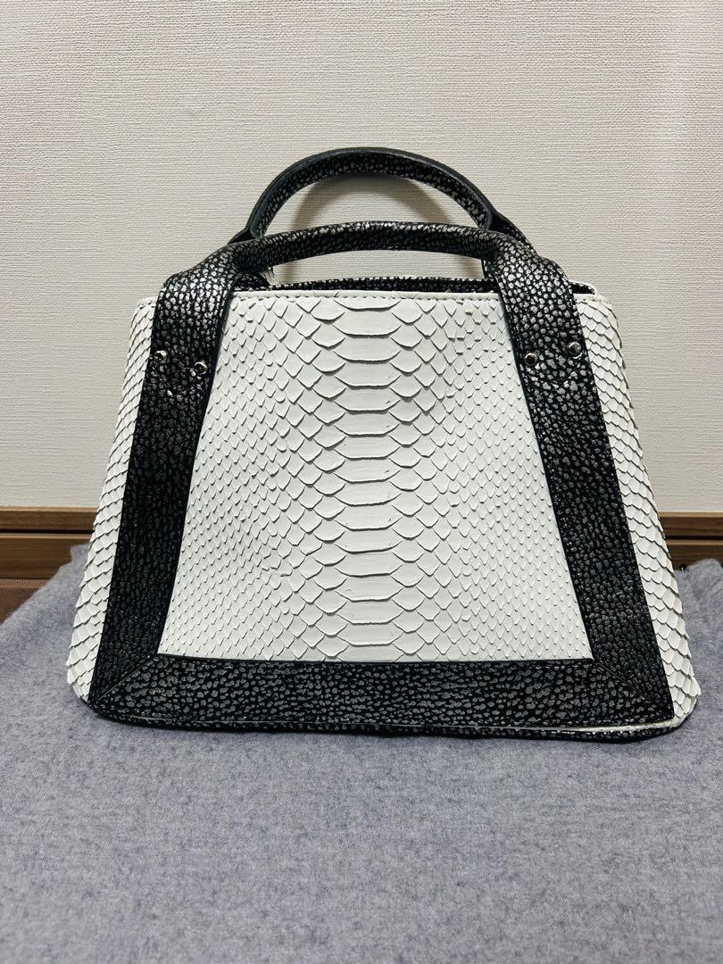 BISMO JRA認定ハンドバッグ ホワイト×ブラック
