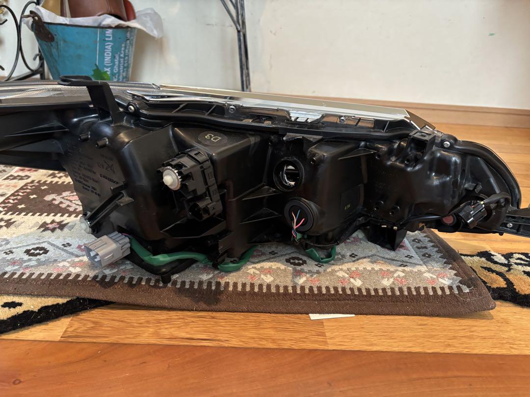 NKE165 左ヘッドライトユニットASSY