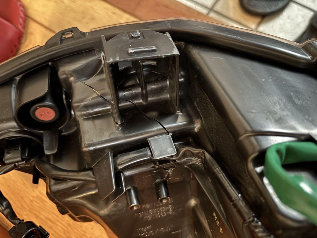 NKE165 左ヘッドライトユニットASSY