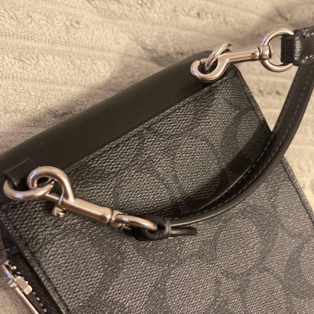 COACH フォーン クロスボディ・シグネチャー キャンバス　未使用品