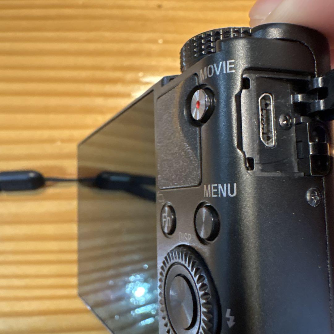 『週末特価』SONY Cyber-shot DSC-RX100
