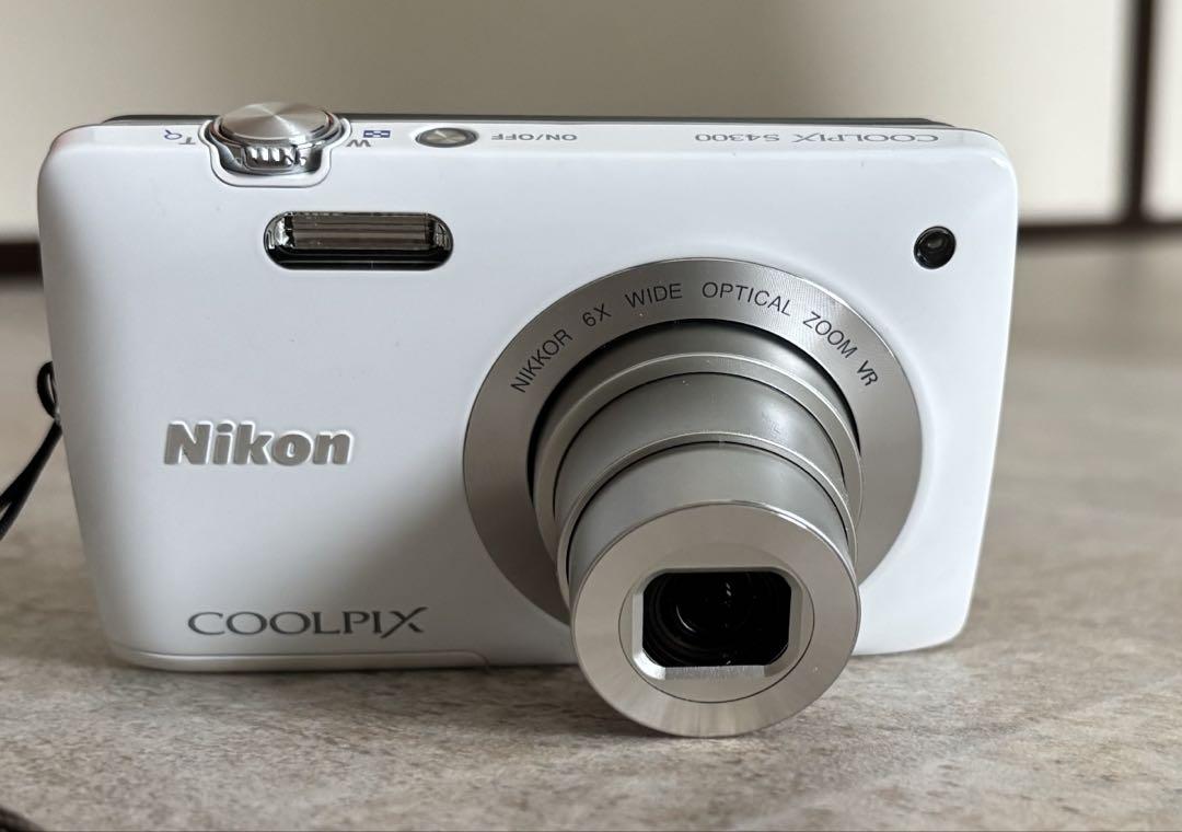 Nikon デジタルカメラ COOLPIX S4300 シェルホワイト