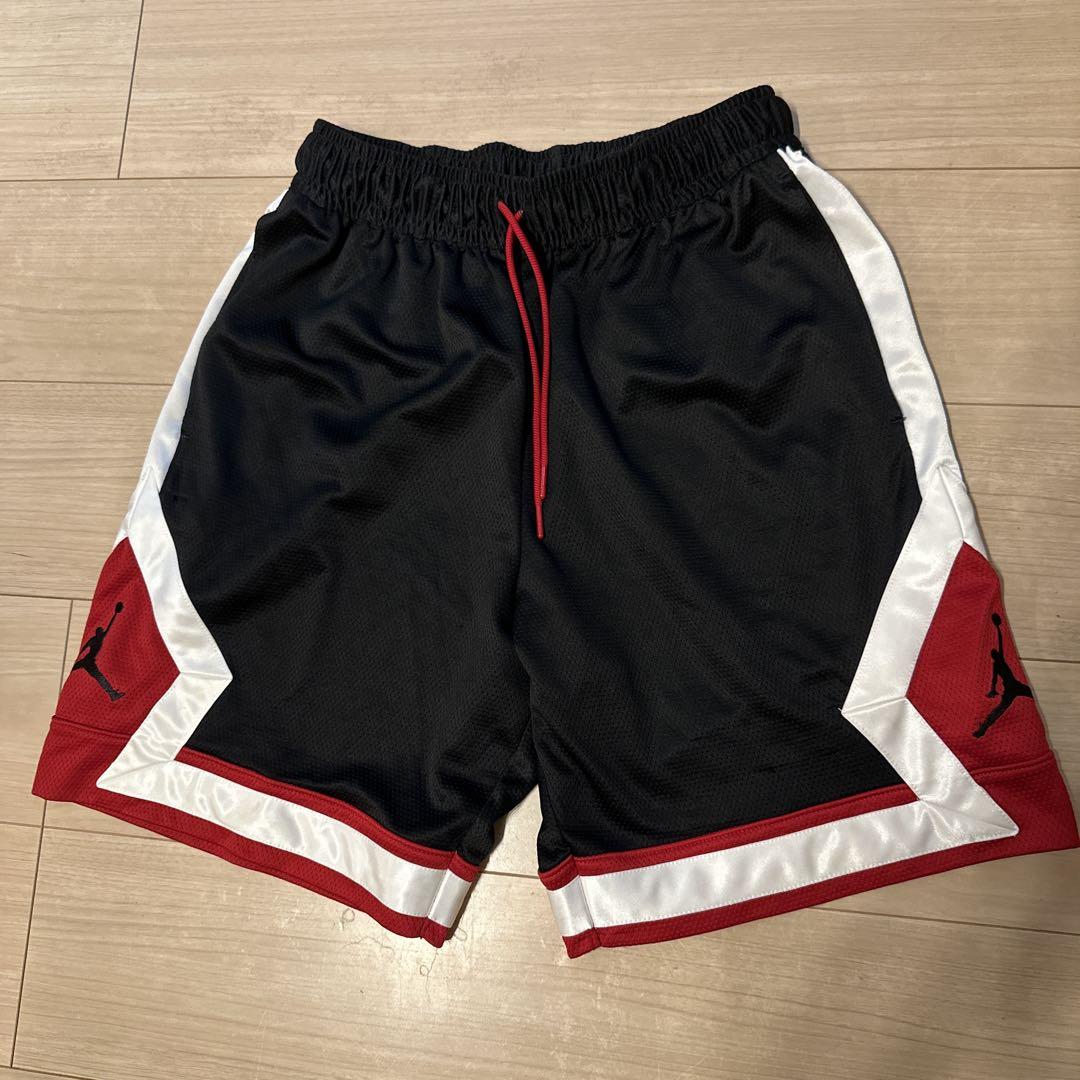 JORDAN バスケットボールパンツ ブラック/レッド - メルカリ