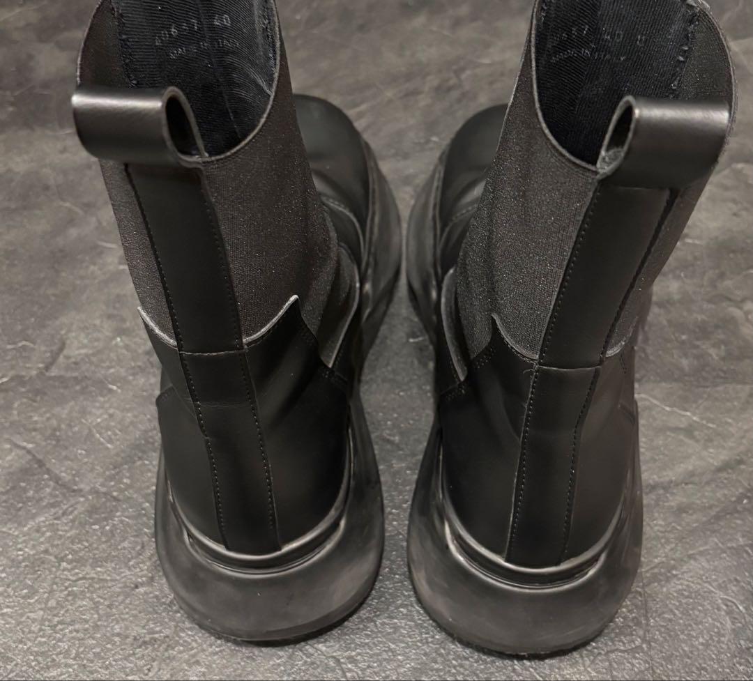 Beatle boots