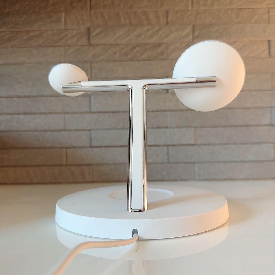 【美品】belkin 3in1 MagSafe対応 充電スタンド　ホワイト Amazon.com: Belkin MagSafe Charger, 3-in-1 Wireless Charging