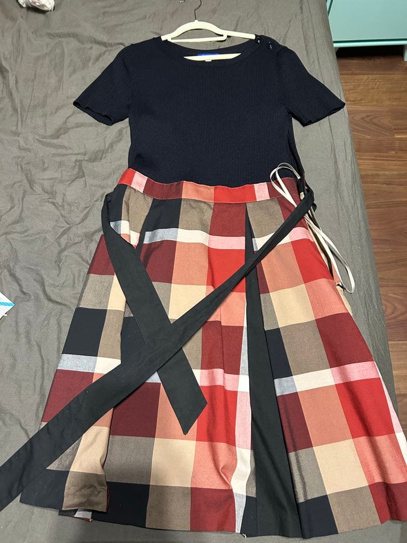 BLUE LABEL CRESTBRIDGE スカートセットアップ