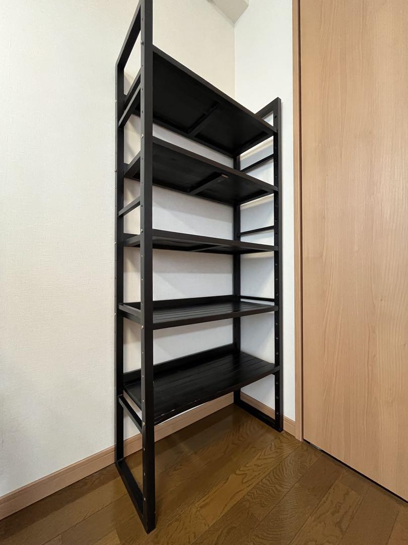 黒の5段木製ラック