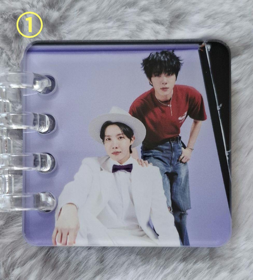 BTS JIN フォトアルバムキーリング BTS♡JIN✰J-HOPE♡フォトアルバムキーリング アイドル