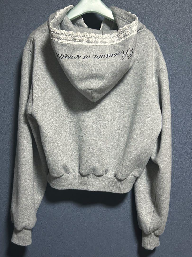 Smyeon レース付きコンパクトジップフーディー ホワイト Smyeon（スミョン）の「Compact lace zip hoodie / レース付き
