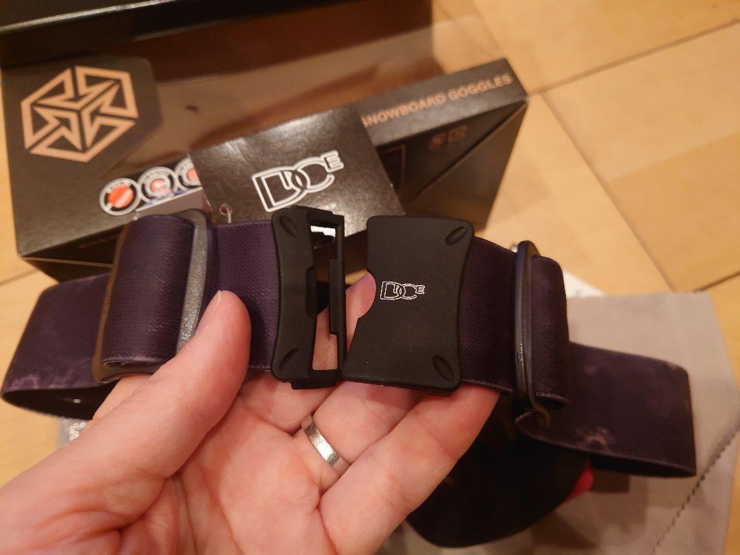 新品【24-25】DICE ゴーグル ショーダウン　SHOWDOWN　ダイス