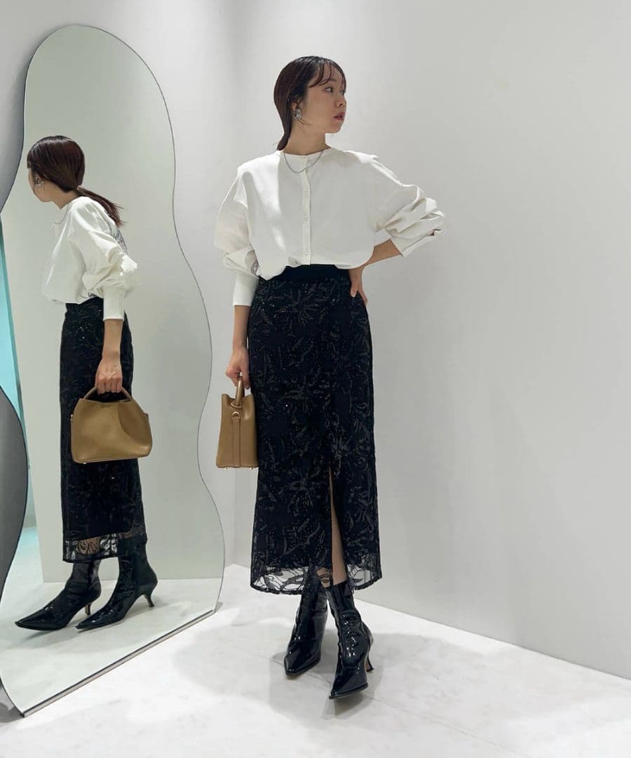 新品シアーパフスリーブペプラムスパンコール花柄セットアップドレス 新品シアーパフスリーブペプラムスパンコール花柄セットアップドレス