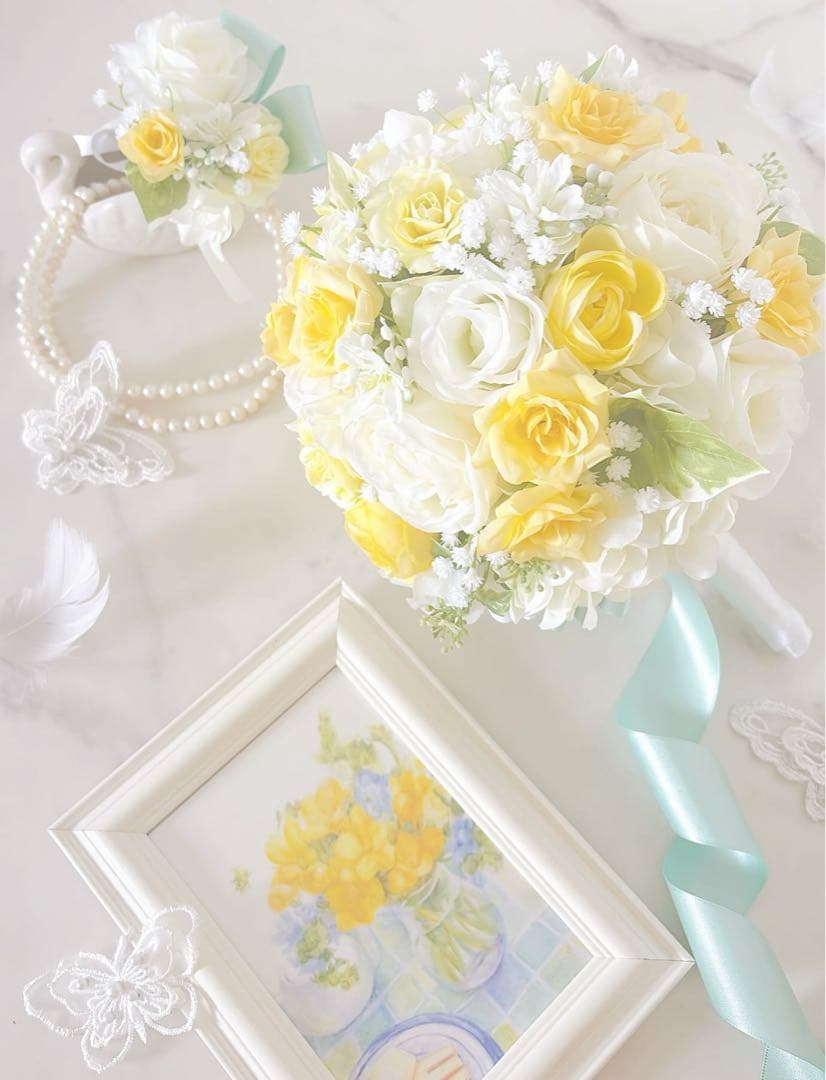 ウェディングブーケ　造花　ナチュラルブーケ　ラウンドブーケ　イエロー＆ホワイト