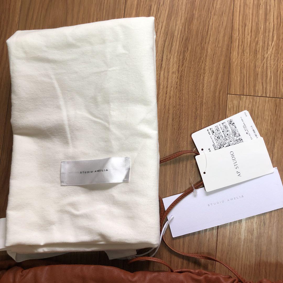 ☆新品☆AP STUDIO スタジオアメリア ドロストギャザークラッチバッグ