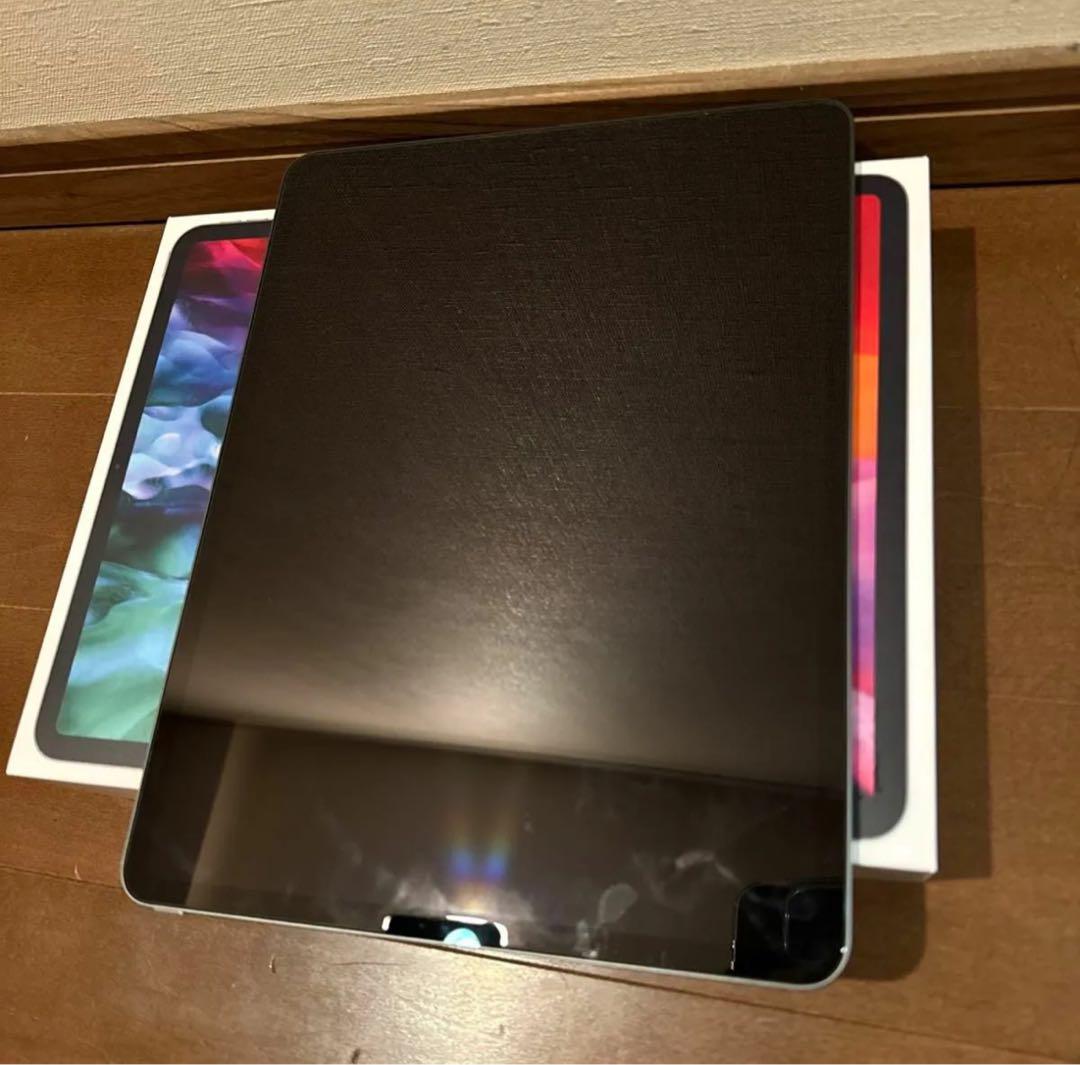 iPad Pro 12.9インチ(第4世代) 256GB スペースグレイ