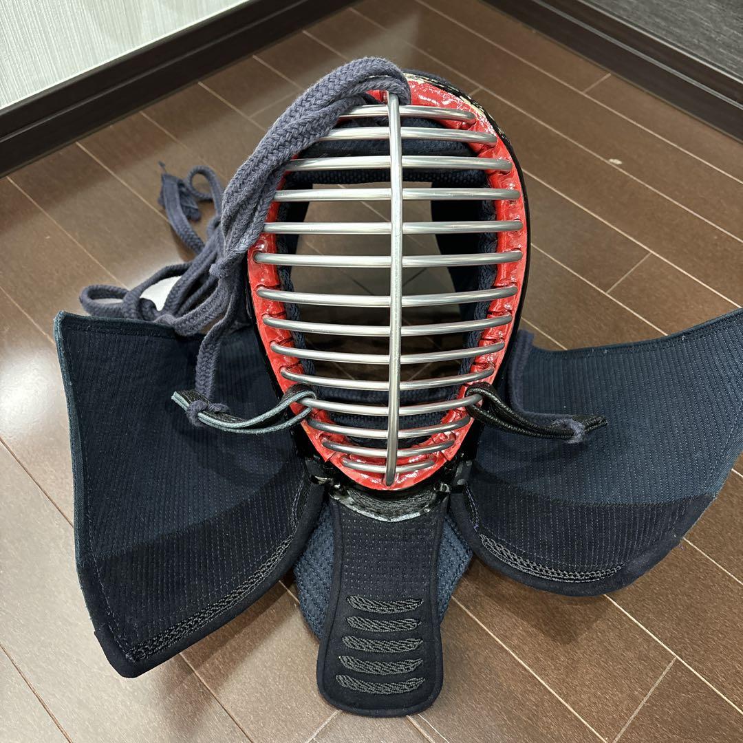 中高女子剣道防具セット 黒と赤　160センチで使用