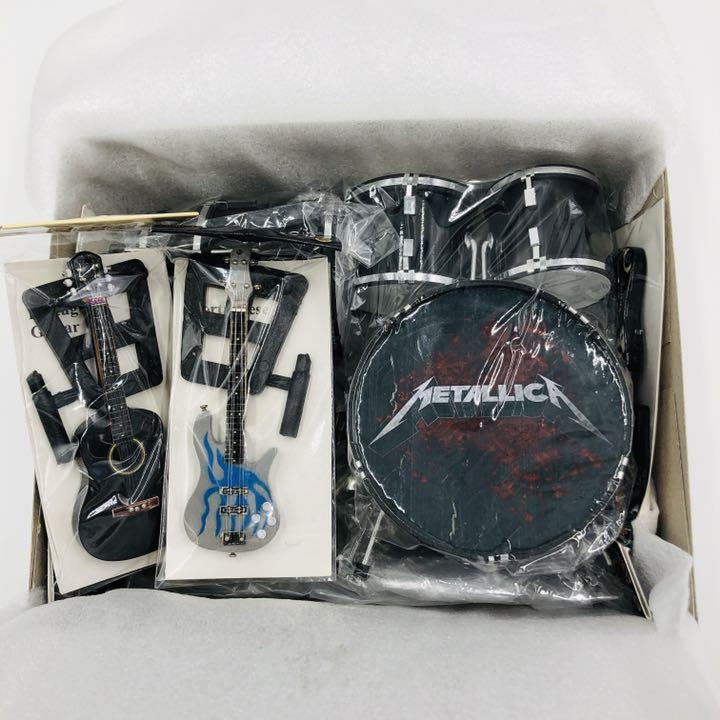 最安値新作 レア METALLICA メタリカ ミニチュア楽器 フィギュアセット caWhU-m66099307929 超激得