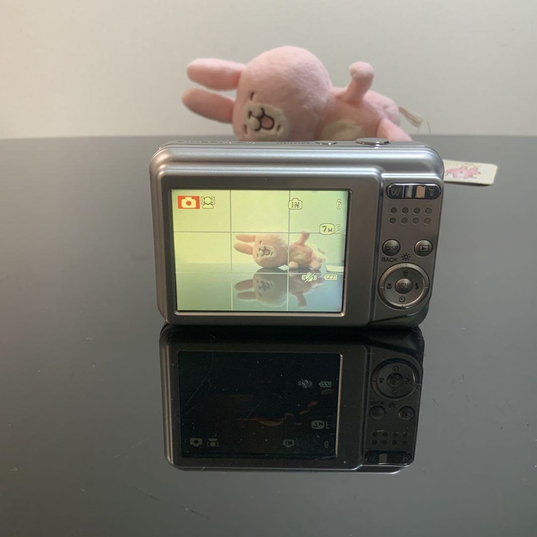 【動作確認済】Fujifilm FinePix AX250 シルバー デジカメ