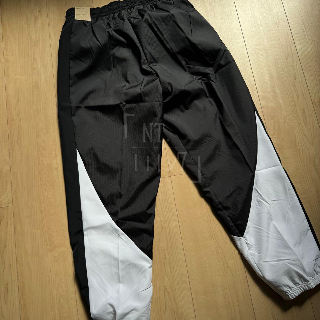 ロンT NIKE エアフォース AIR FORCE パンツ 上下 ブラック L by メルカリ ロンT NIKE エアフォース AIR FORCE パンツ 上下 ブラック L by メルカリ