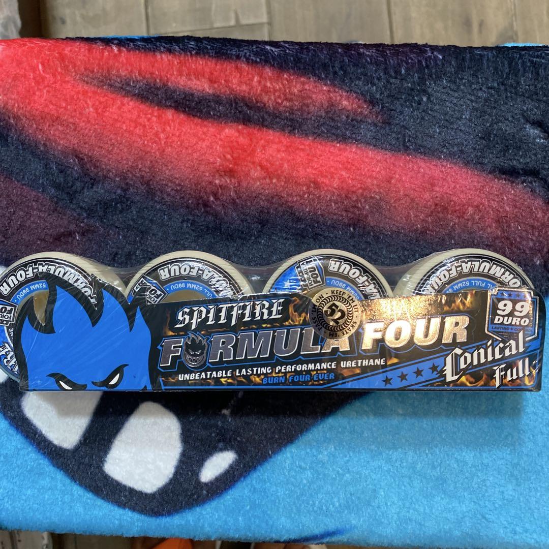Spitfire Formula Four 99 Duro コニカルフル52mm