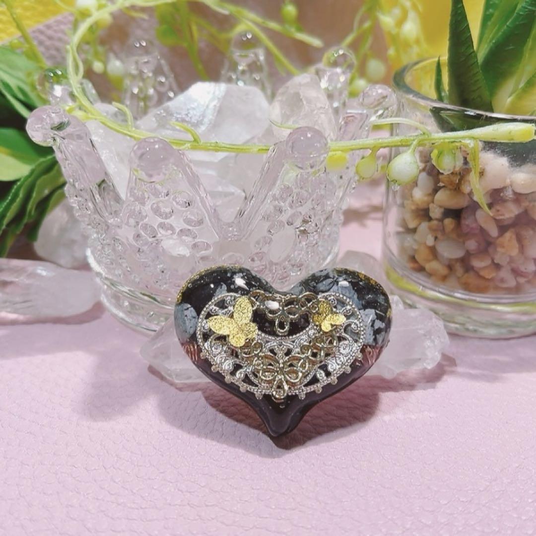 癒しのオルゴナイト❤️スノーフレークオブシディアン＋オニキスのハート型♡