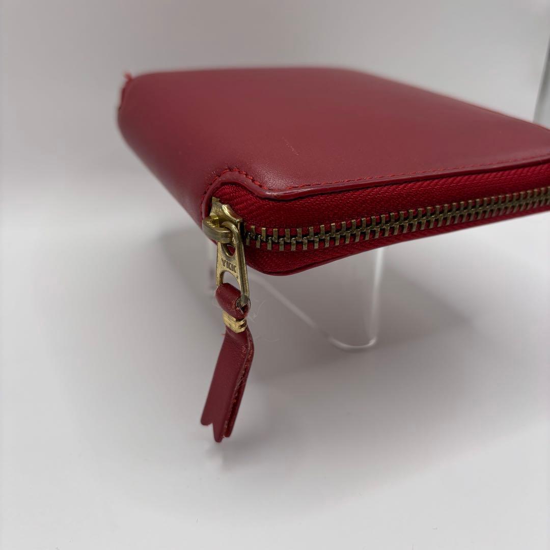 美品 comme des garcons 二つ折り財布 レッド ラウンドジップ 美品 comme des garcons 二つ折り財布 レッド ラウンドジップ