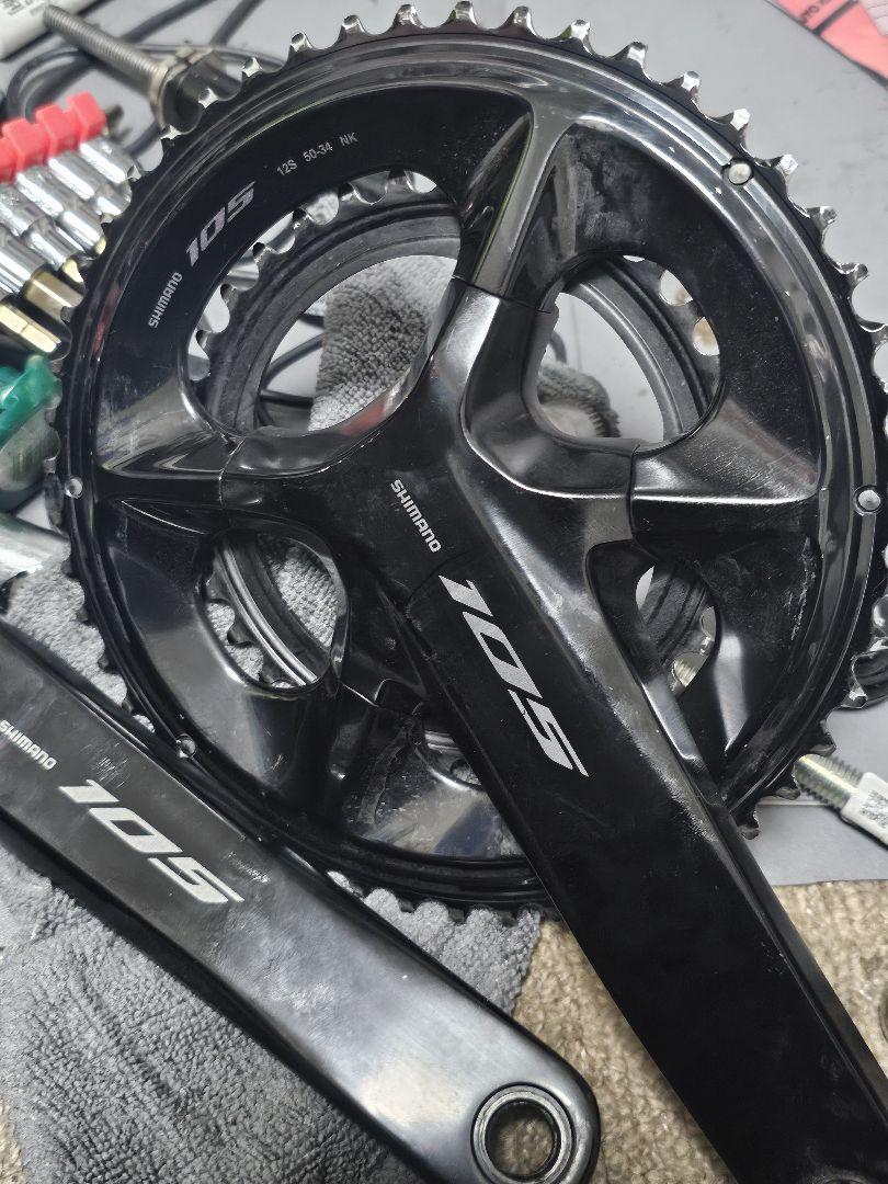 Shimano 105 R7100 クランクセット ブラック