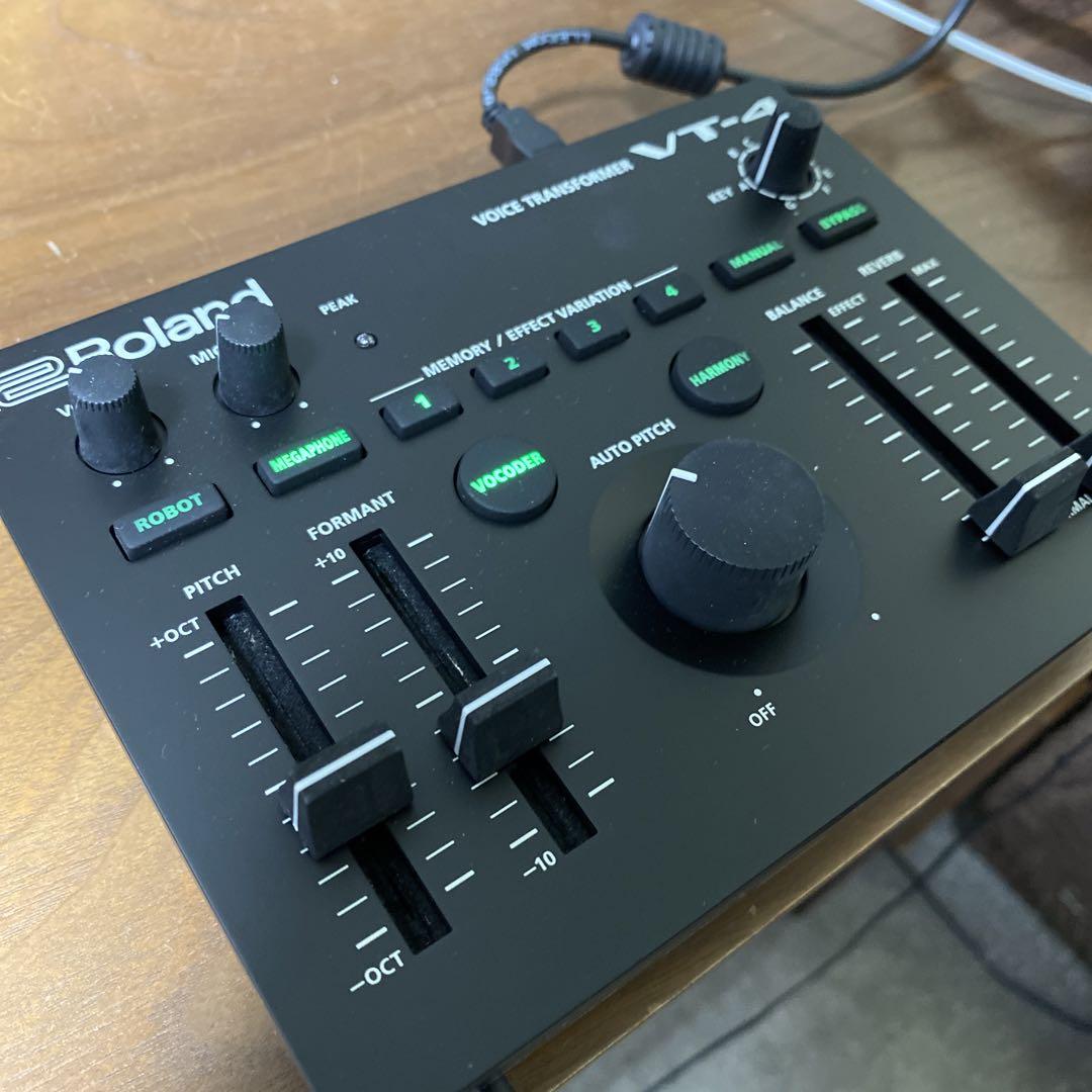 Amazon | ローランド Voice Transformer Roland VT-4 | エフェクター・プロセッサー | 楽器・音響機器