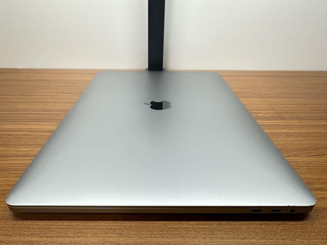 i7