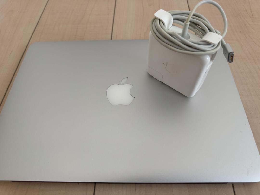 MacBook本体 Apple MacBook Pro13 Core i7 16GB SSD 1TB