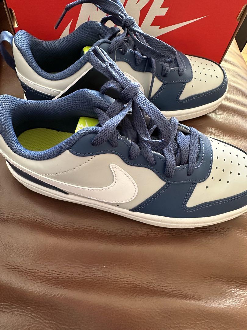 NIKE スニーカー　23センチ
