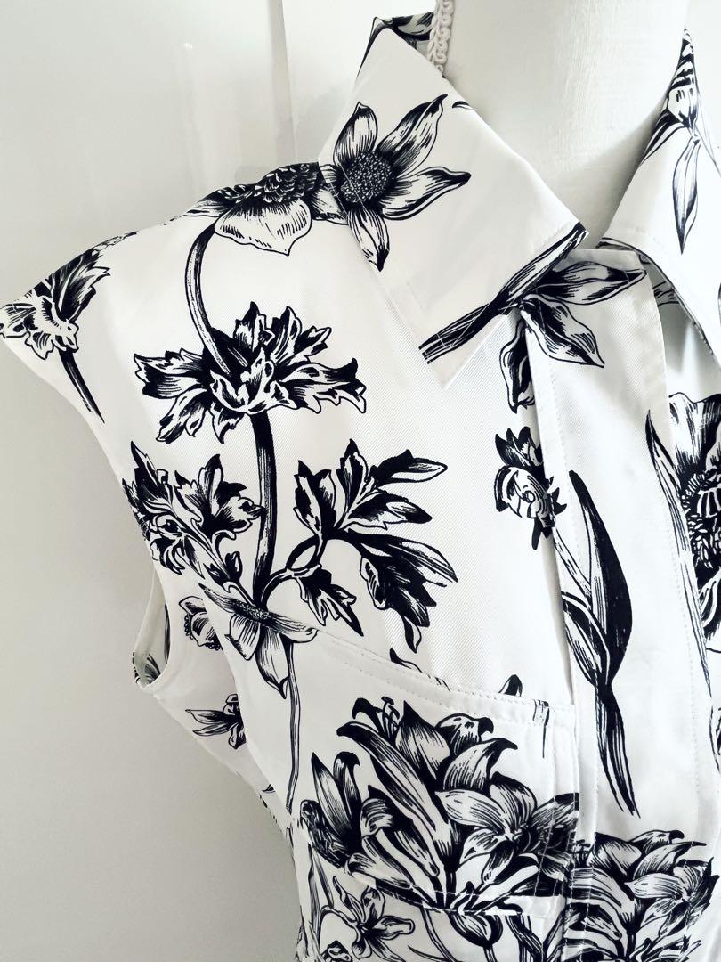 Ferragamo 花柄シルクワンピース