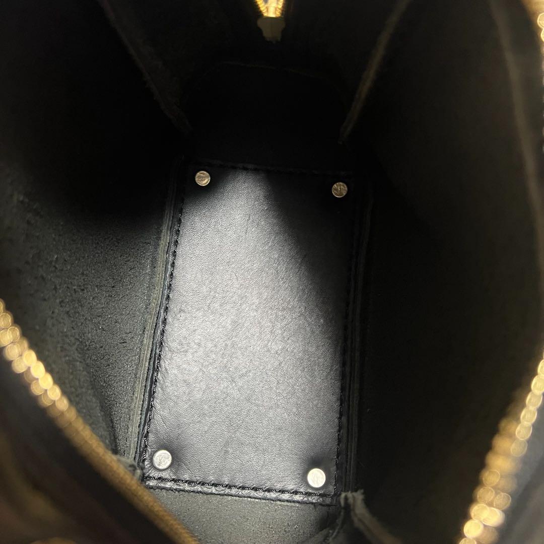 美品 ヘルツ ハンドバッグ レザー ブラック FACTORY SHOP
