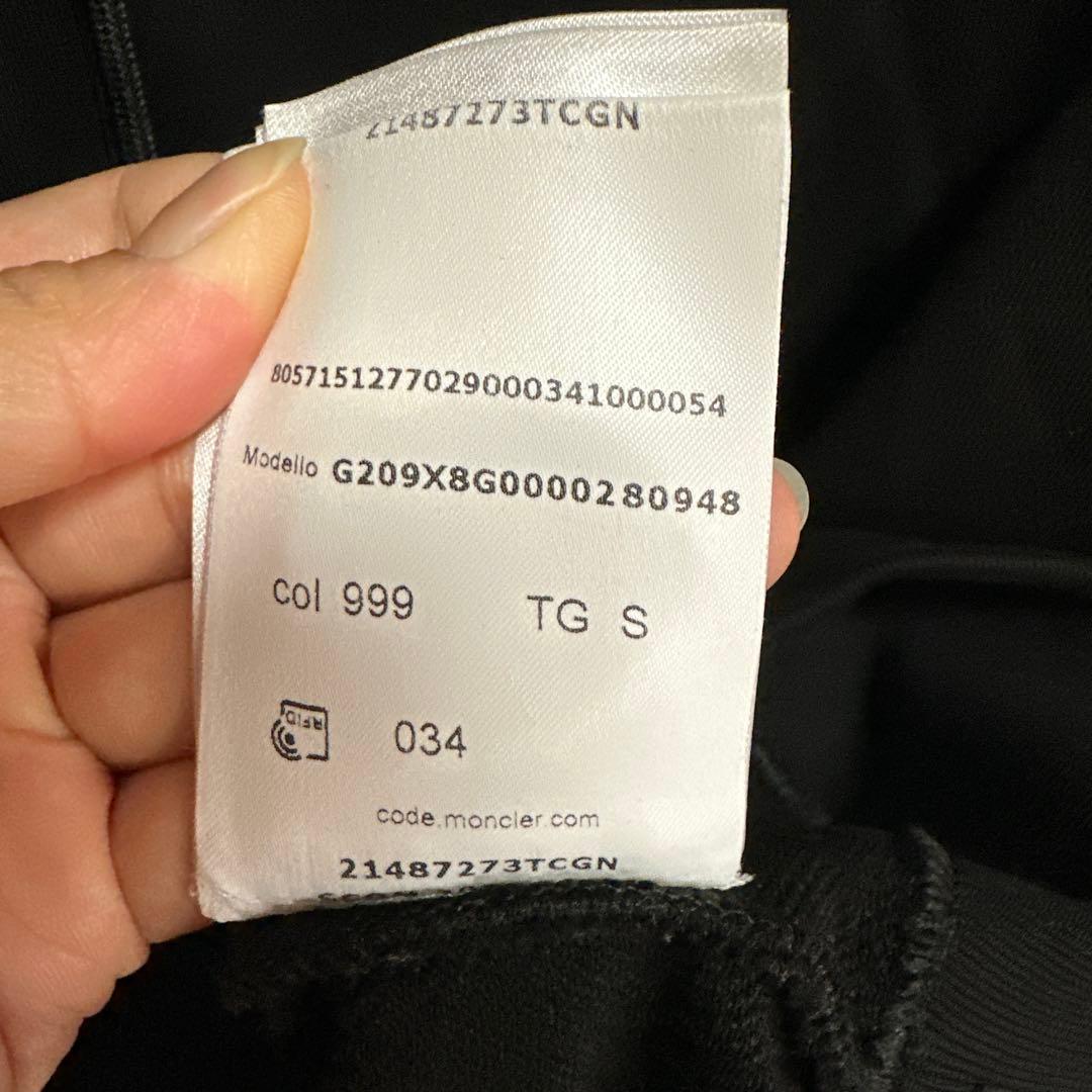 MONCLER S ブラックパーカー MONCLER S ブラックパーカー