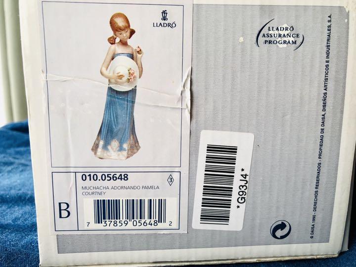 Moko 様専用・リヤドロ・lladro・コートニー ・少女・麦わら帽子