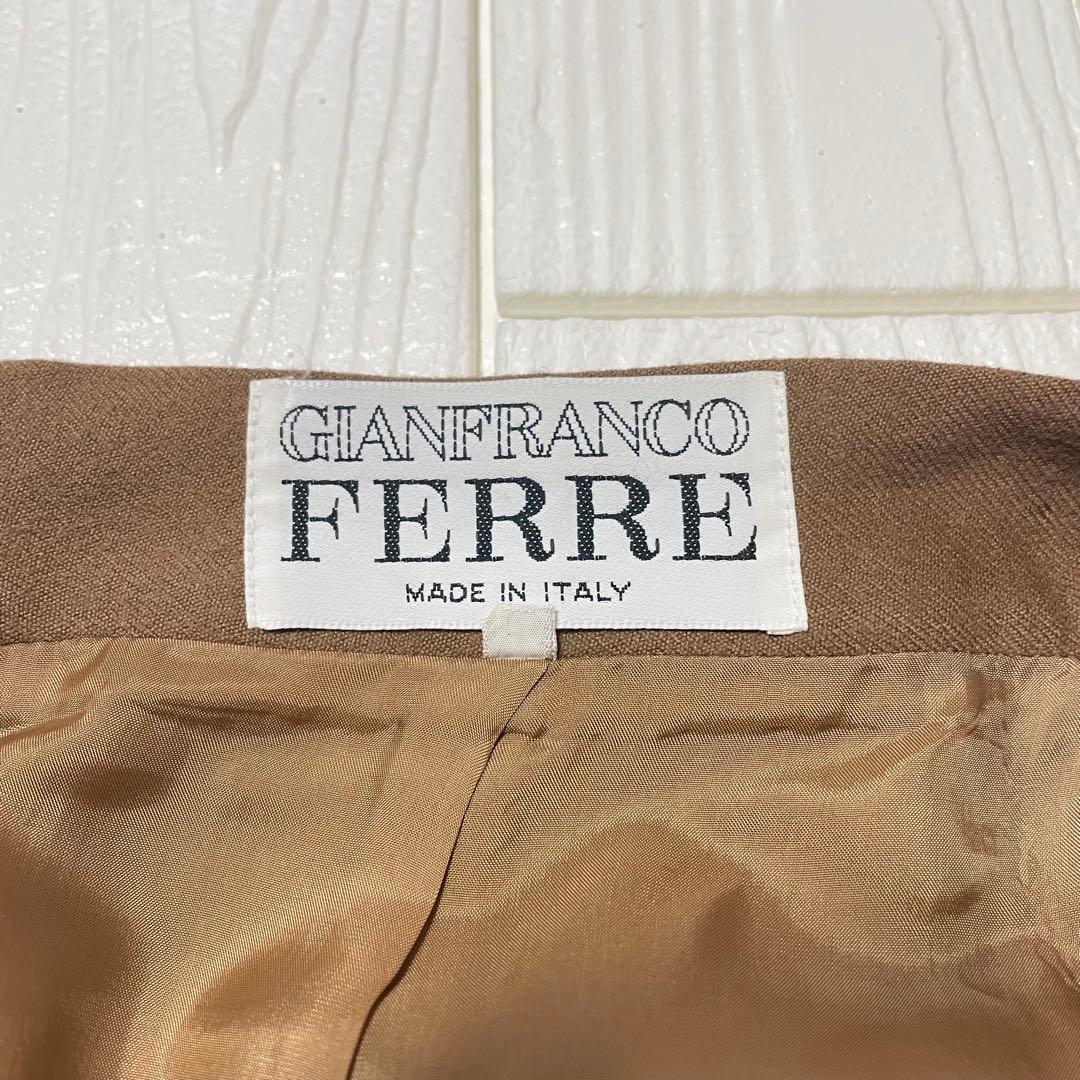 【美品】ジャンフランコフェレ ブラウン タイトスカート ゴールドジッパー 【美品】ジャンフランコフェレ ブラウン タイトスカート ゴールドジッパー