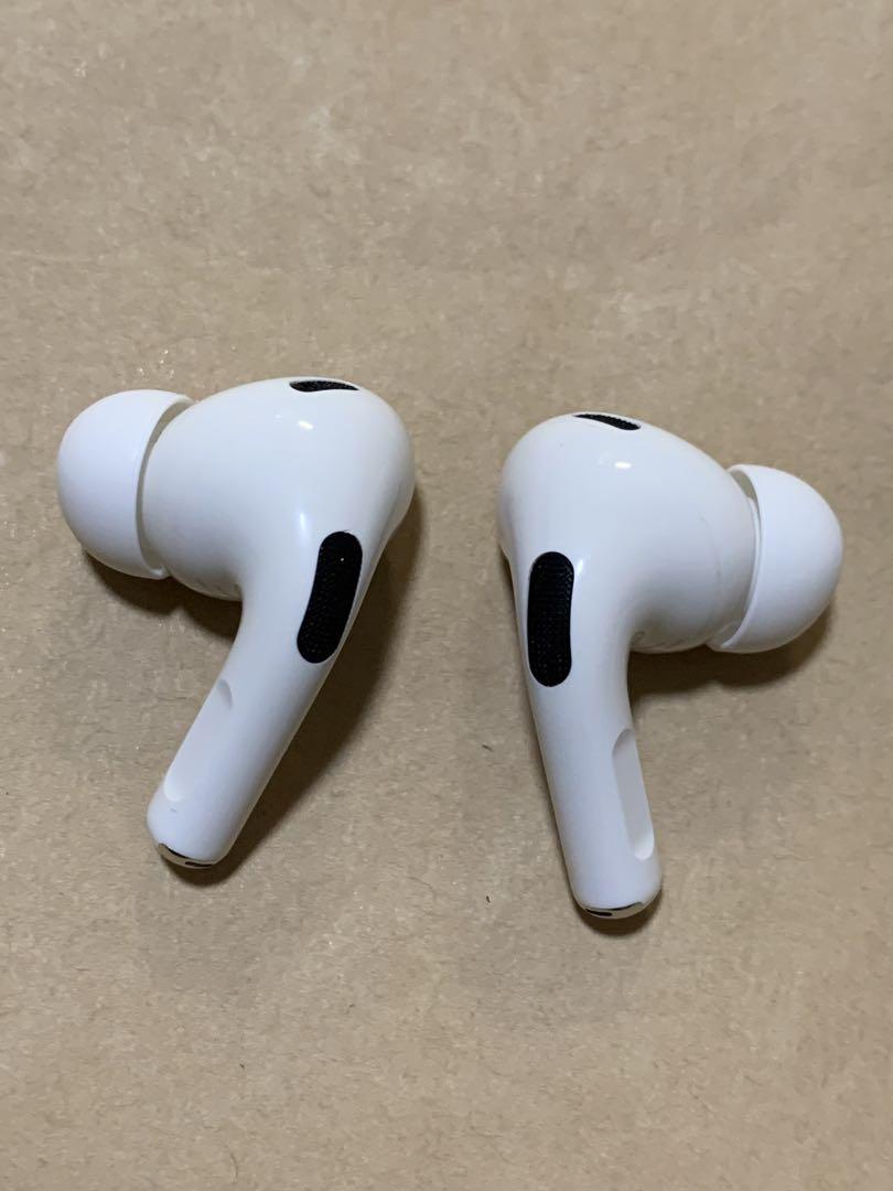 AirPods Pro 第2世代 MQD83J/A (L)(R)右左セット_XA by メルカリ AirPods Pro 第2世代 MQD83J/A (L)(R)右左セット_XA by メルカリ