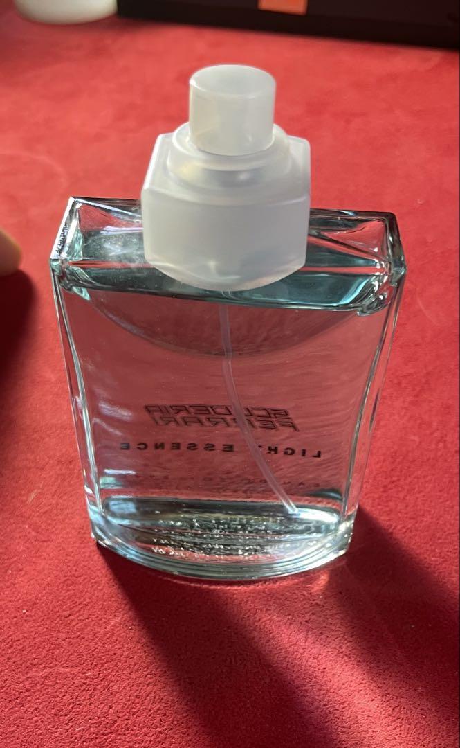 Ferrari Light Essence 香水 ユニセックス