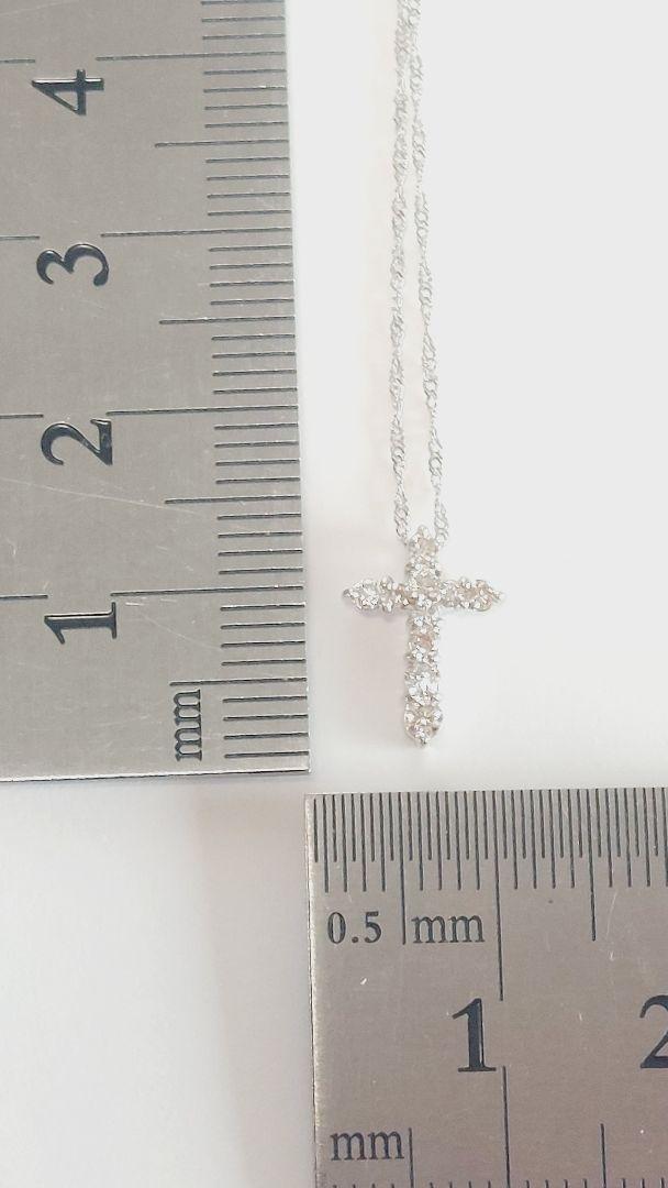 お安く出品！PT900/PT850ダイヤ0.20クロスネックレス お安く出品！PT900/PT850ダイヤ0.20クロスネックレス - メルカリ