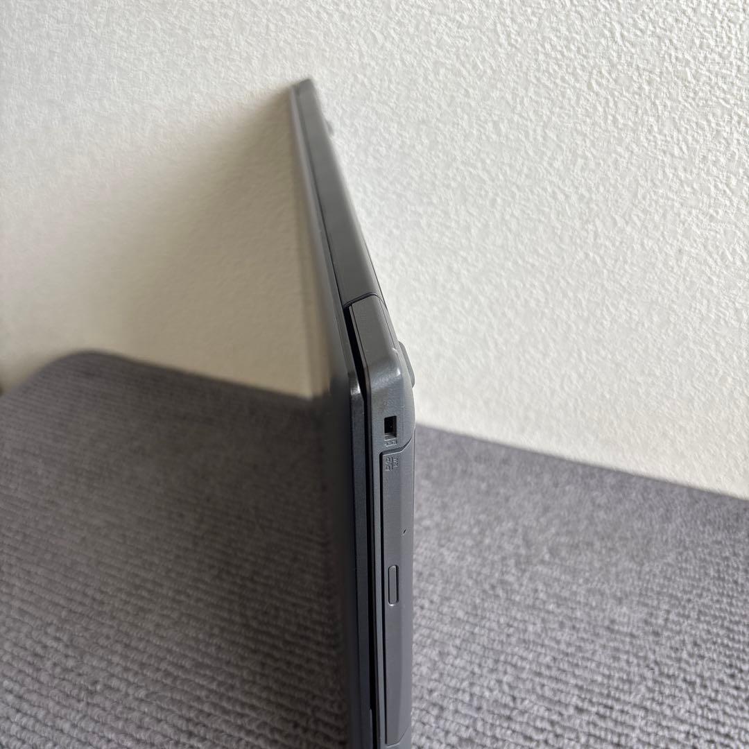 NEC LAVIE NS600/M AMD Ryzen 7 2700U