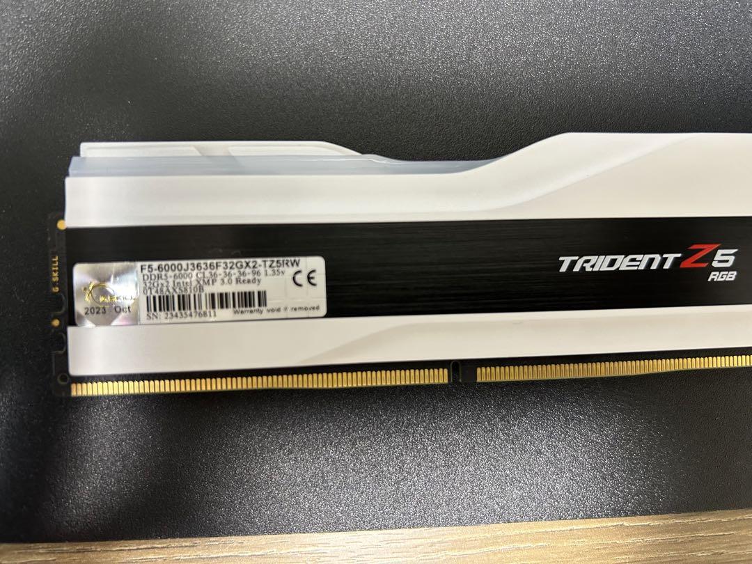 メモリー G.Skill DDR5-6000 64GB 32GBx2 XMP3.0